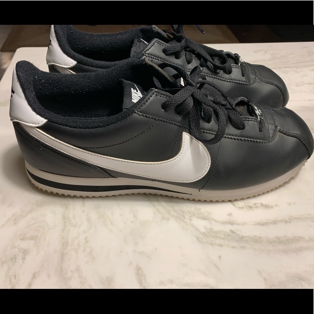 Men’s Nike Cortez-black leather